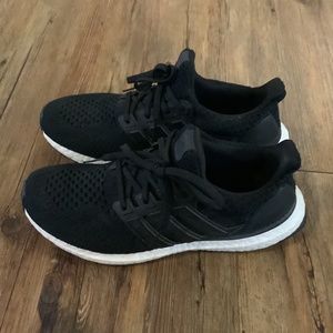 Adidas ultraboost women’s size 8